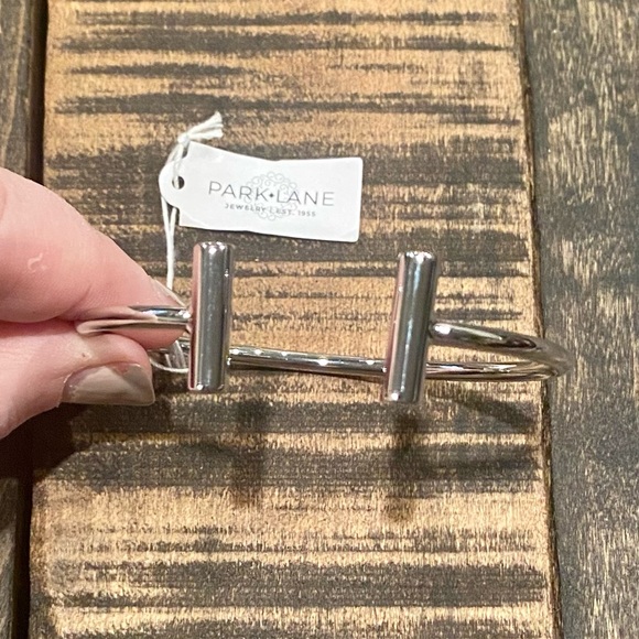 Park Lane Tallon Bracelet, Silver, NWT - never worn - Picture 4 of 6